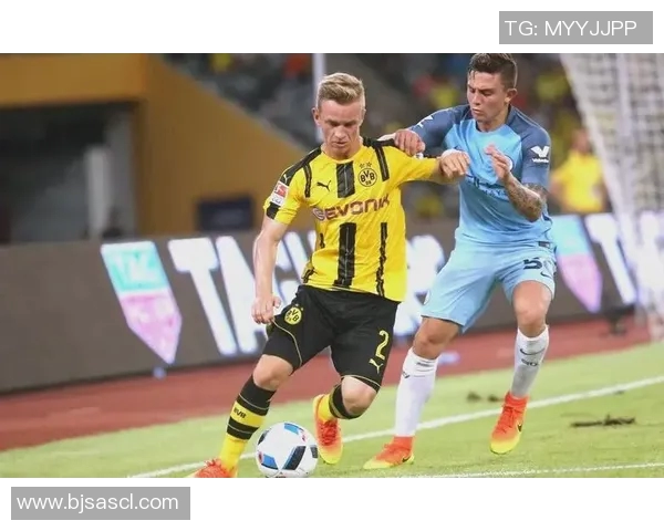 乌拉圭与捷克精彩对决视频回顾全场亮点与精彩瞬间分享